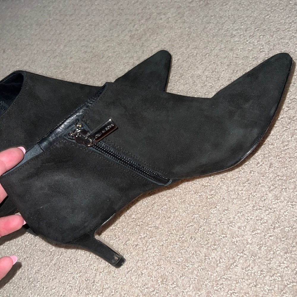 Pointed heels